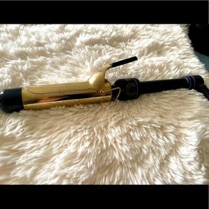 Hot Tools Pro Signature 24K Gold Curling Iron/Wand | Long-Lasting, Defined Curls
